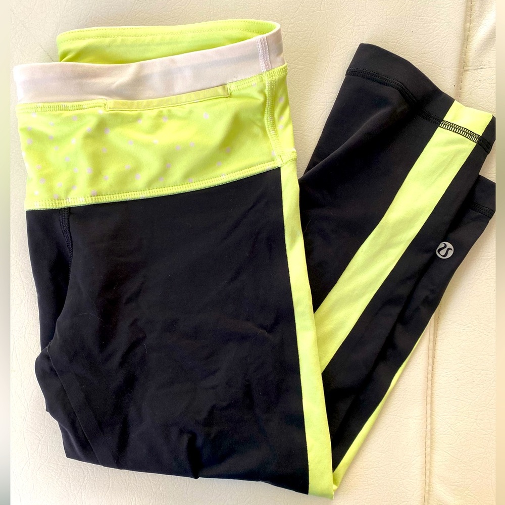 Lululemon athletica Wunder Under crop 21” Low rise Black running leggings 6